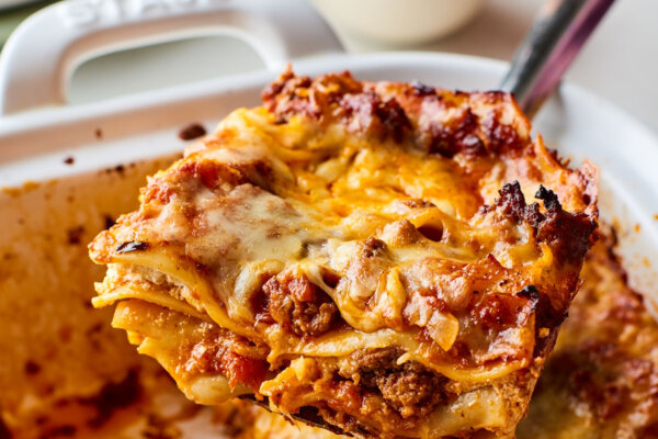This Easy Lasagna Is What Comfort Food Dreams Are Made Of