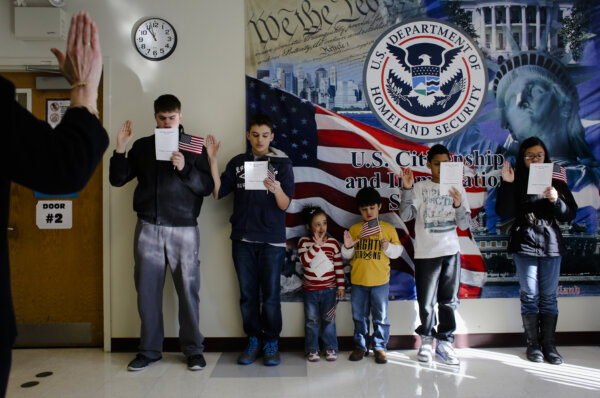 US Revises American Citizenship Tests