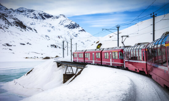 Scenic Train Rides That Are Even Better in the Winter