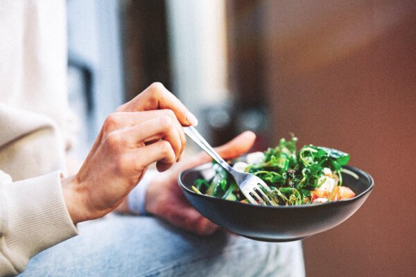 A Vegetarian Diet Can Heal—or Harm—Depending on Dietary Choices