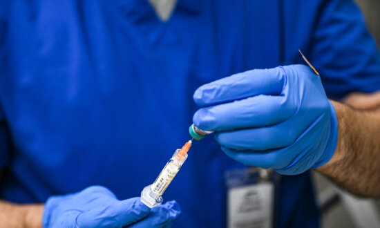 WHO Defends Childhood Vaccination Schedules After Trump Order