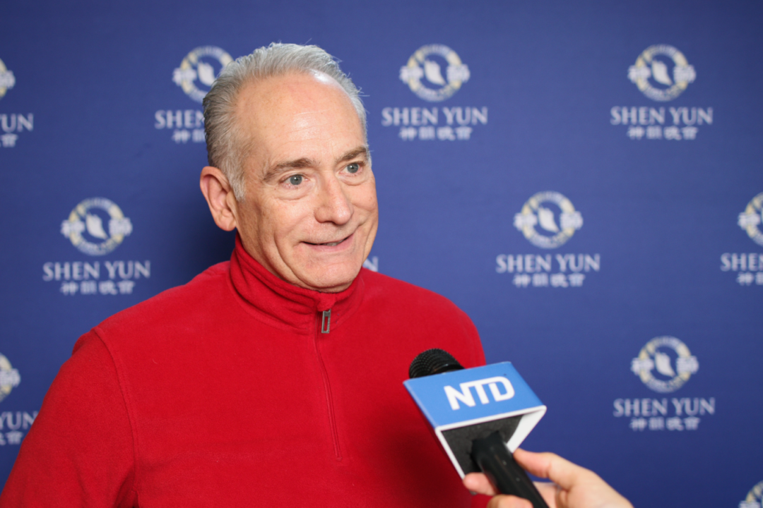 Mike Wilson enjoyed Shen Yun's at the Center for the Performing Arts in San Jose, on Dec. 24, 2025. (NTD)