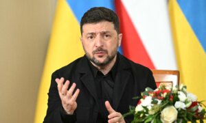 Ukraine’s Zelenskyy Says He Will Meet Trump on Sunday to Discuss Territory and Security