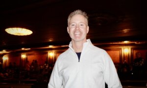 Former Fire Dept. Captain Says Shen Yun’s Presentation of Chinese Culture Is ‘Enlightening’
