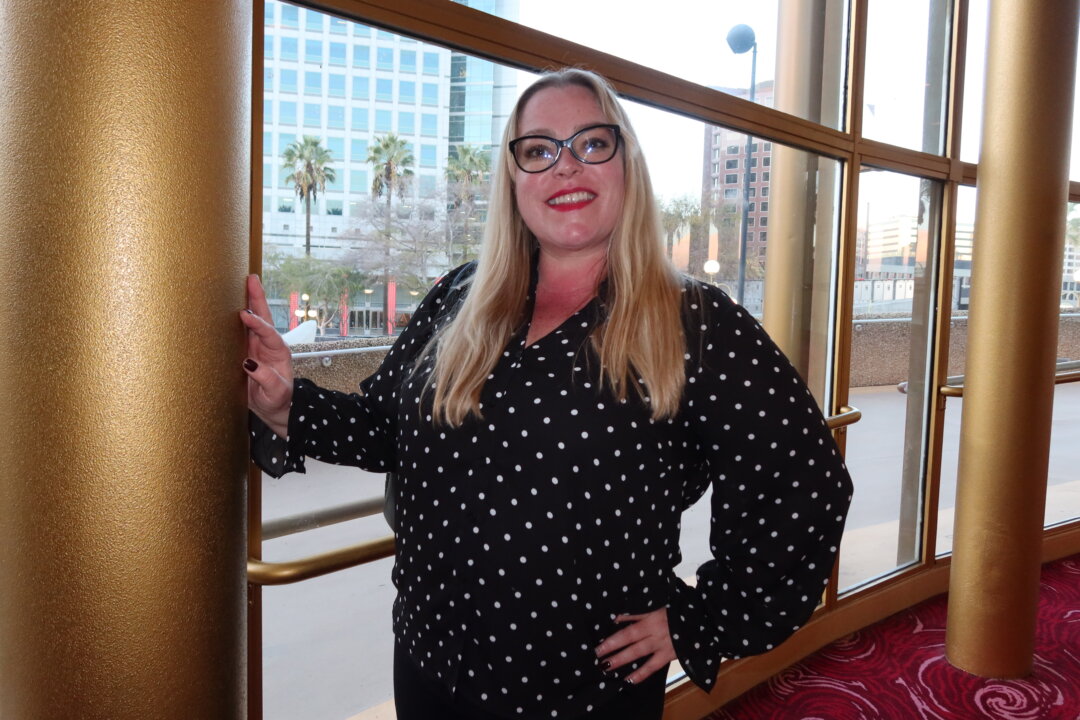 Ashley Walker attends Shen Yun at the Center for the Performing Arts in San Jose, on Dec. 27, 2025. (Nan Su/ The Epoch Times)