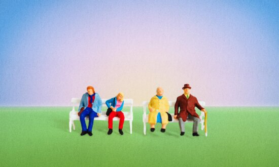 8 Habits of People Who Age Gracefully