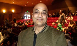 China’s Traditions ‘Can Elevate the Spirit’: Senior Silicon Valley Engineer on Shen Yun