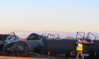 Derailed Train in Kentucky Causes Chemical Leak and Sparks Fire