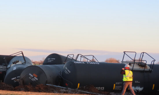 Derailed Train in Kentucky Causes Chemical Leak and Sparks Fire
