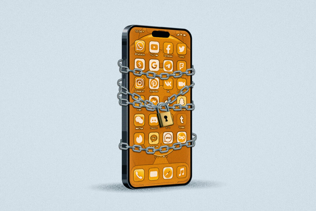 I Tried Living Without a Smartphone for 30 Days–Here’s What Happened