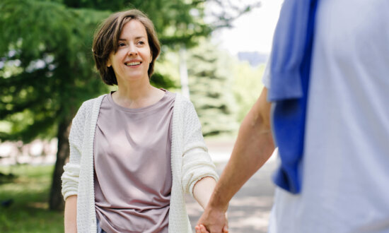 A Happy Marriage Could Protect Against Obesity, Study Suggests