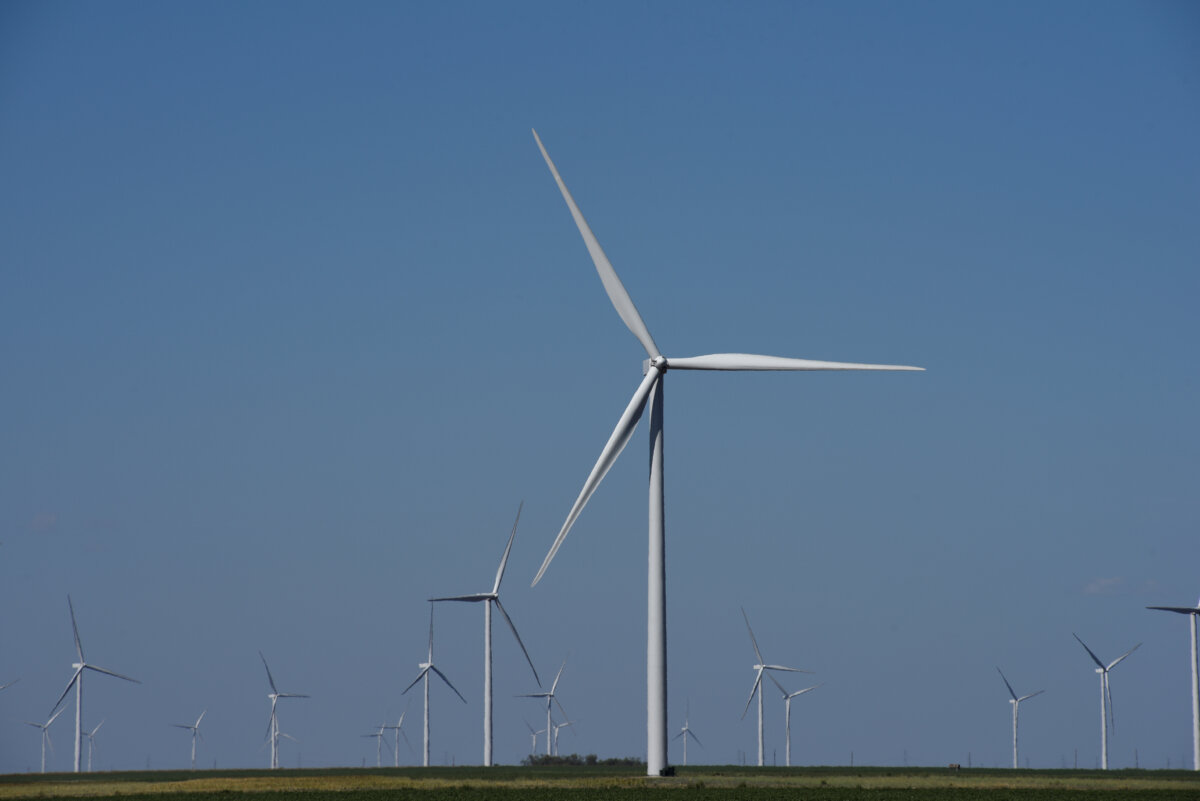 Wind turbines generate power on a farm near Throckmorton, Texas, on Aug. 24, 2018. (Nick Oxford/Reuters)