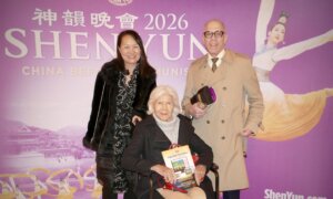 100 Year Old Says Shen Yun Was Beautiful and She Loved It