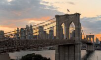 Brooklyn Bridge: A Pause at the Top