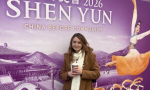 Polish Family Happy to See Traditional Chinese Culture at Shen Yun