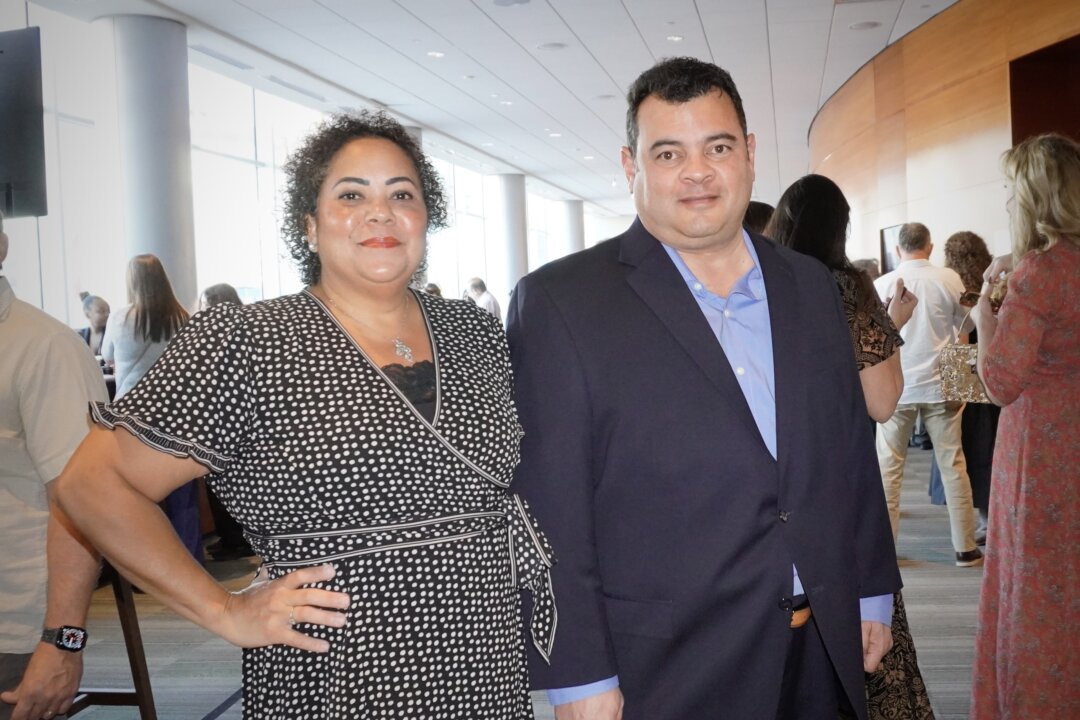 Marta Hiraldo and Jose Otero watch Shen Yun at the Long Center for the Performing Arts in Austin, Texas, on Jan. 3, 2026. (Nancy Ma/The Epoch Times/)
