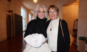 American Family With Ties to China Applauds Shen Yun’s Efforts to Preserve a Cherished Cultural Legacy