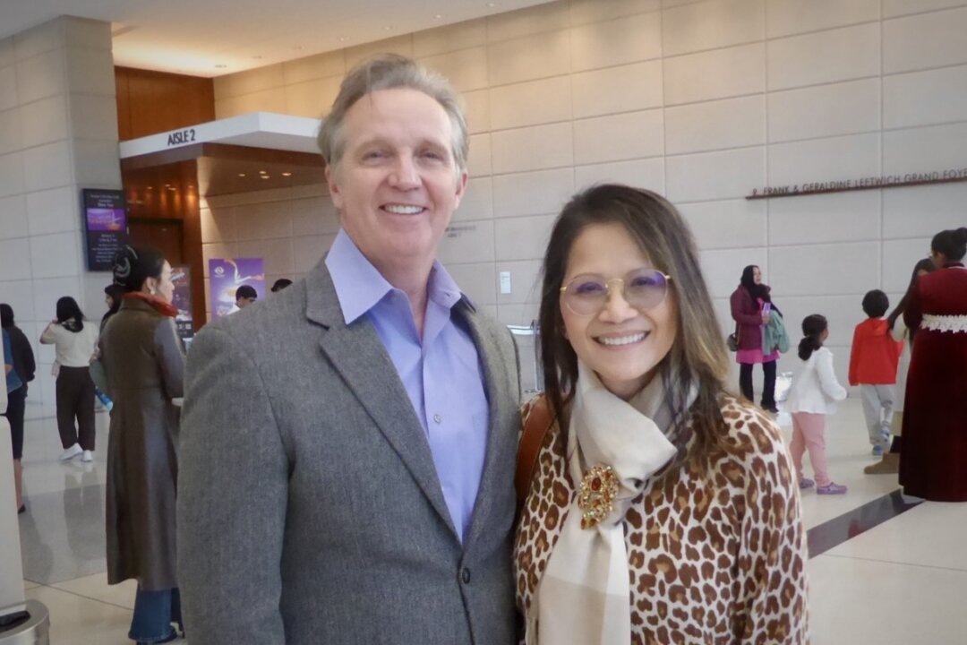 David Moore and his wife, Daisy, at the Eisemann Center on Jan. 3, 2026. (Frank Liang/The Epoch Times)