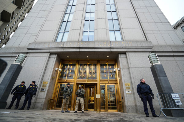 Maduro to Be Arraigned in Federal Court; Secret Service: Man Who Damaged Vance’s Ohio Home Detained