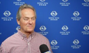 ‘From Heaven to Earth and From Earth Back to Heaven’: Former Pastor Impressed by Shen Yun’s Themes