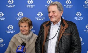 In Toulon, Shen Yun Captivates an Iconic Couple in the Luxury Hotel Industry