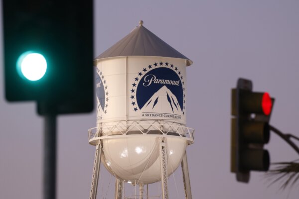 Paramount Takes $30 per Share Bid for Warner Bros. to Shareholders After Board Rejects Talks