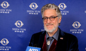 Shen Yun’s Dance, Music ‘Incorporated Beautifully’ to Tell Stories, Says Economics Commentator