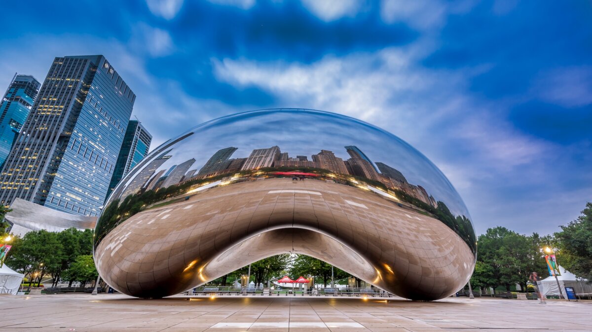 The Cloud Gate (aka The Bean) Millennium Park, Chicago. (Wirestock Creators/Shutterstock)