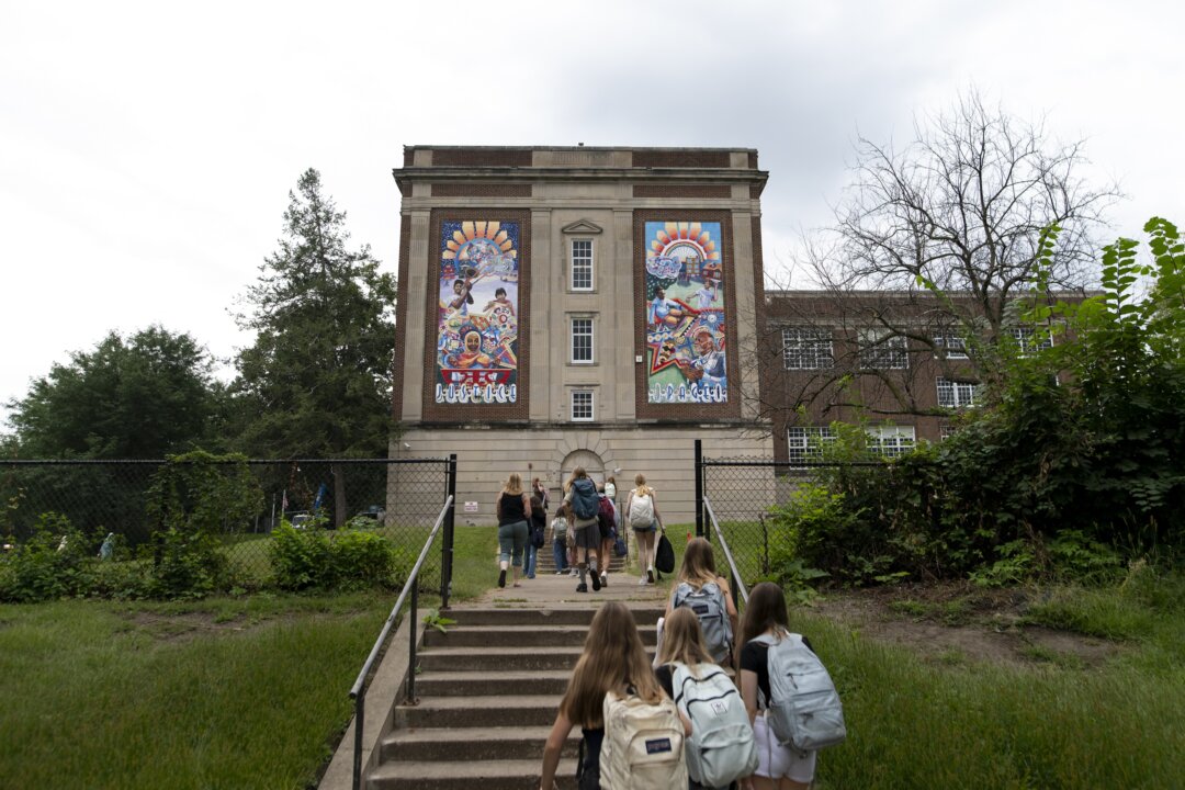 Minneapolis Schools Go Virtual Amidst Outrage Over ICE Incident