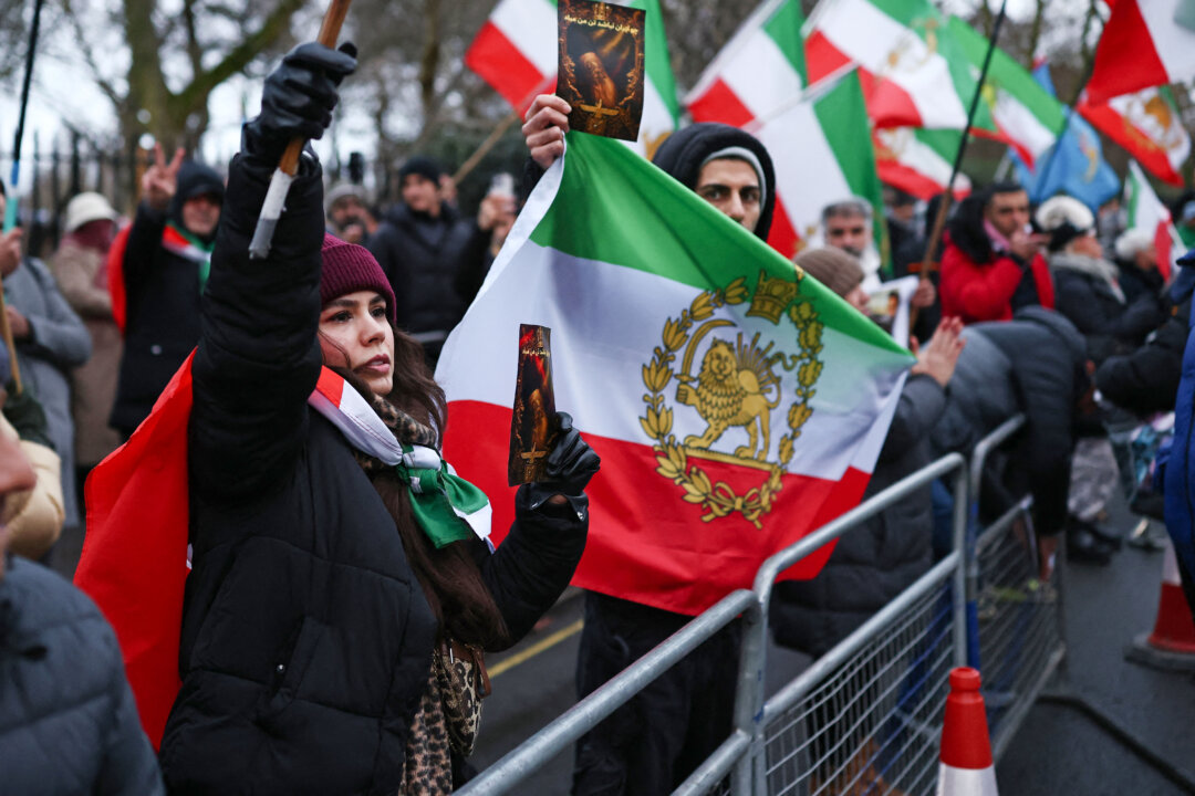 LIVE NOW: Iranian Americans Rally in Washington in Support of Protesters in Iran