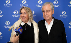 Shen Yun Is ‘Showing People the Real China,’ Says Business Owner
