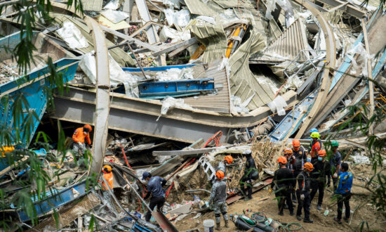 Death Toll in Philippines Landfill Collapse Rises to 4