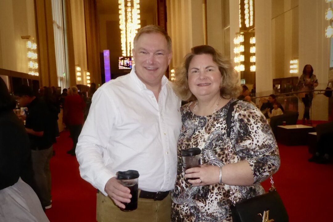 George Underwood and Trisha Hudson attended Shen Yun Performing Arts at the Trump Kennedy Center Opera House on Jan. 10, 2026. (Frank Liang/The Epoch Times)