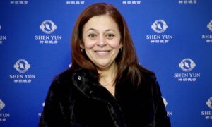 Shen Yun ‘Brings a Sense of Unity,’ Says Texas Theatergoer