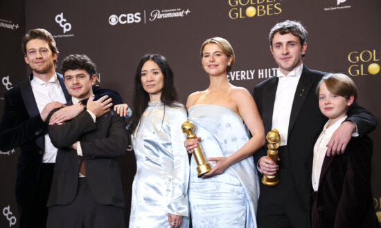 ‘Hamnet’ and ‘One Battle After Another’ Take Top Honors at Golden Globes