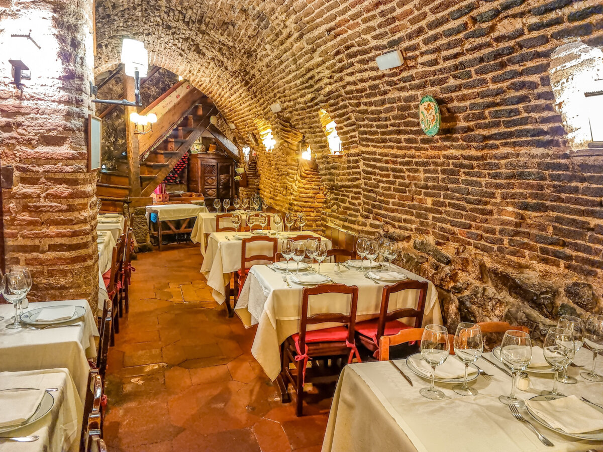 The original building was constructed in the late 16th century, and the restaurant has operated since the 18th century. (Travel-Fr/Shutterstock)