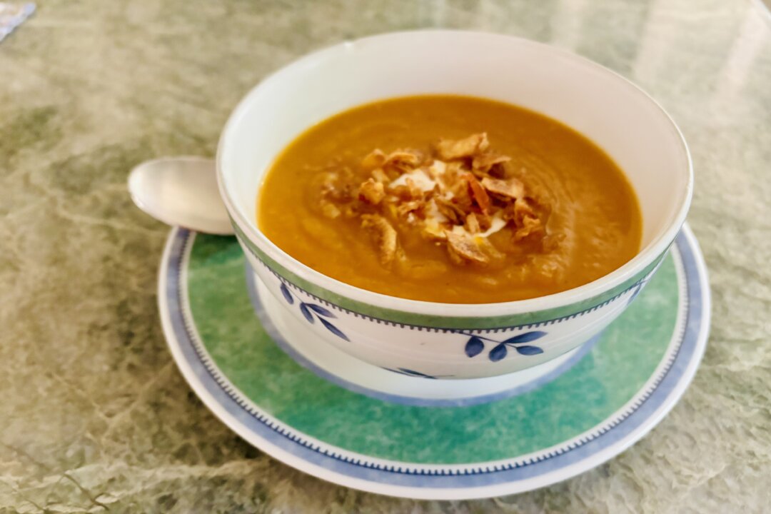 Enjoy a Satisfying Start to Your Meal on a Cold Day