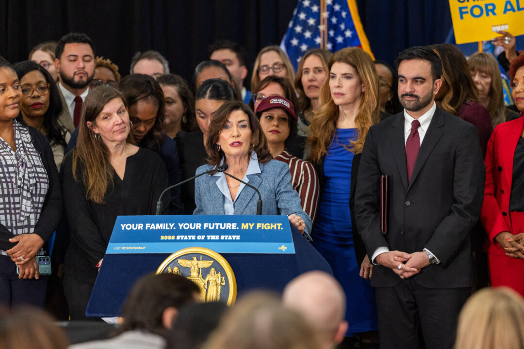 Hochul Focuses on Affordability, Trump in State of the State Address