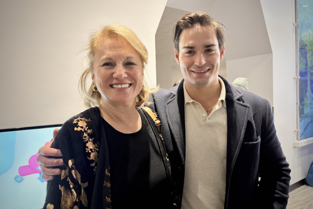 Roxie Bruno and Josh Adamo at the Shen Yun Performing Arts performance at Jefferson Performing Arts Center on Jan. 14, 2026. (Wen Qian/The Epoch Times)