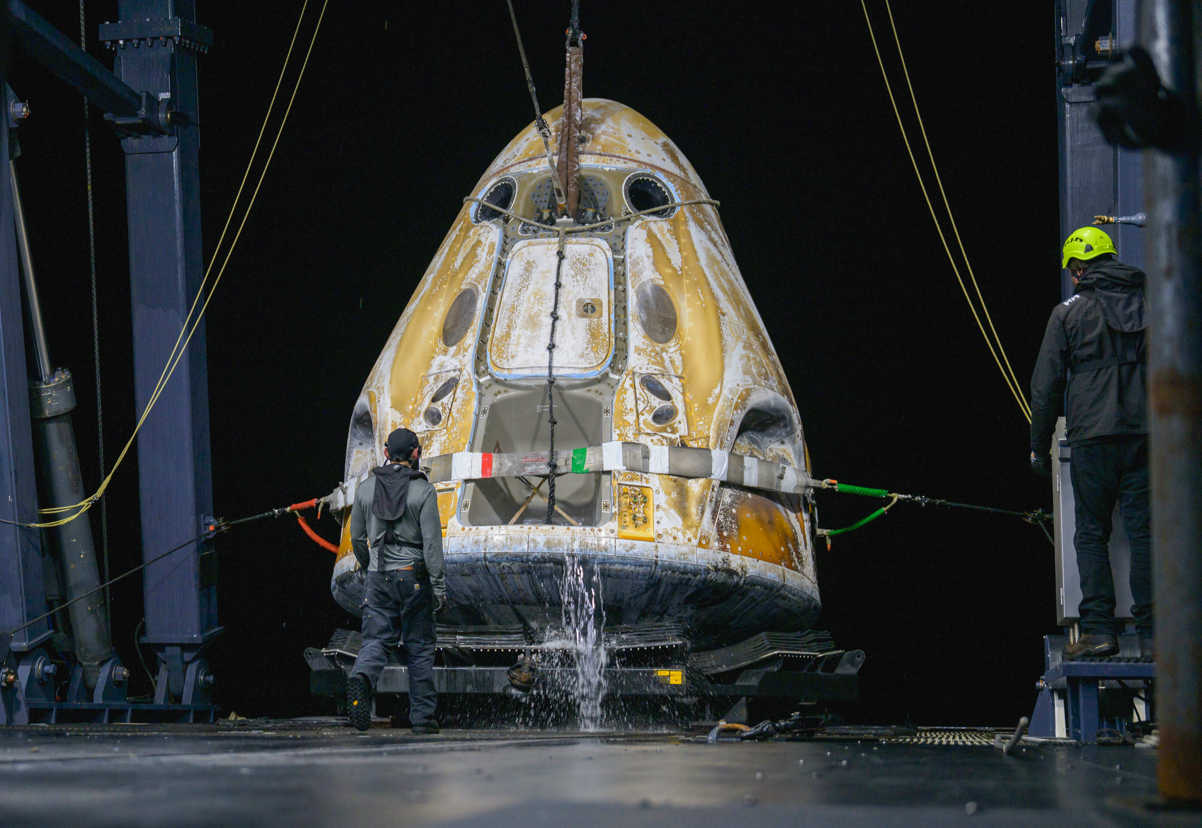 Day in Photos: Ailing Astronaut Returns to Earth, UN Secretary-General Speaks, and European Troops Arrive in Greenland