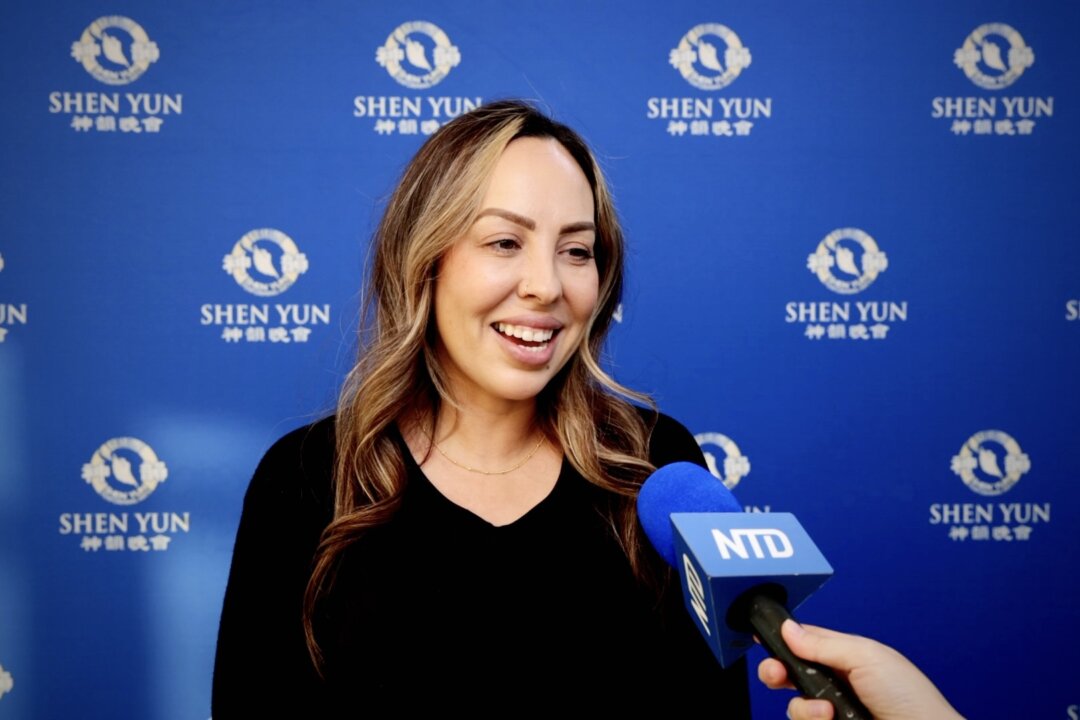 Ileana Dominguez attends Shen Yun's matinee at the Younes and Soraya Nazarian Center for the Performing Arts on Jan. 15, 2026. (NTD)