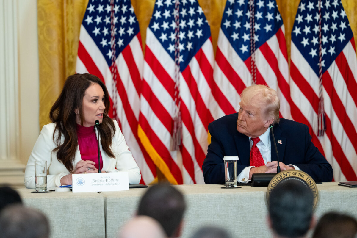Agriculture Secretary Brooke Rollins and President Donald Trump during a roundtable at the White House, on Jan. 16, 2026. (Madalina Kilroy /The Epoch Times)