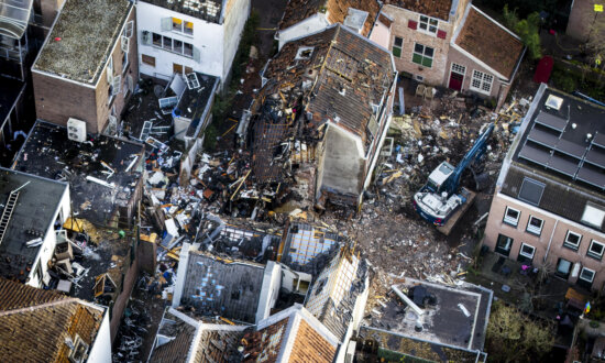 Day in Photos: Fire in Netherlands, Heavy Rain in South Africa, and Spanish Farmers Protesting