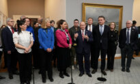 US Lawmakers Arrive in Denmark Amid Greenland Push