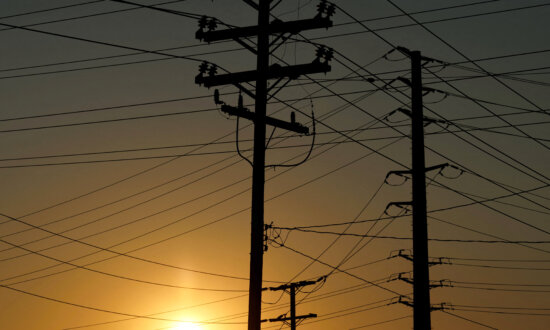 Energy Department Issues Emergency Order to Mitigate Blackout Risks Amid Hot Weather Conditions