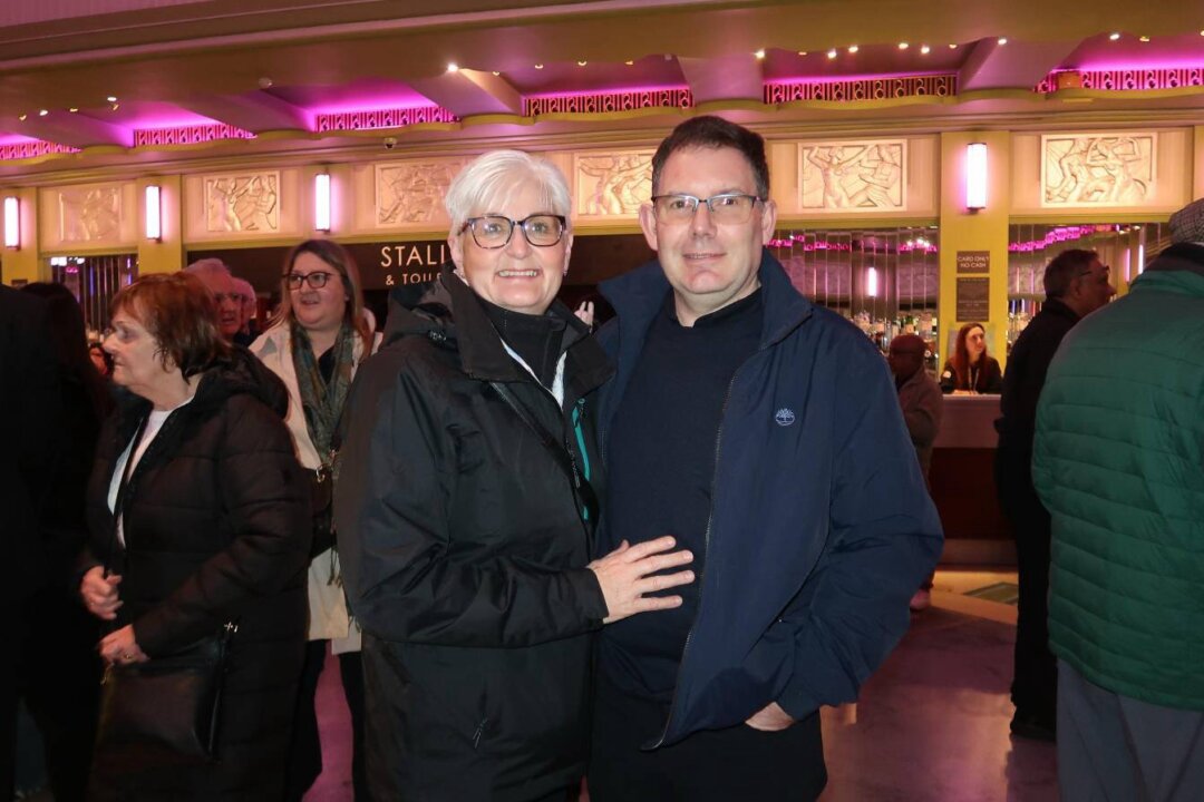 Sabine and Ian Scott attended Shen Yun Performing Arts at Eventim Apollo in London on Jan. 17, 2026. (The Epoch Times)