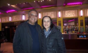 Pharmacist Couple Say Traditional Values in Shen Yun Give People Hope