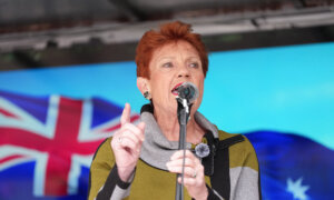 Hanson Says Australian Military Not Ready to Defend Country Amid CCP Aggression