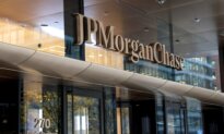 Trump Says He Will Sue JPMorgan Chase Over Debanking
