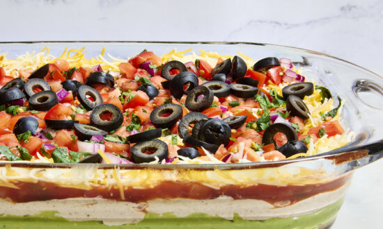 This Legendary Dip Is a Game-Day Classic for a Reason